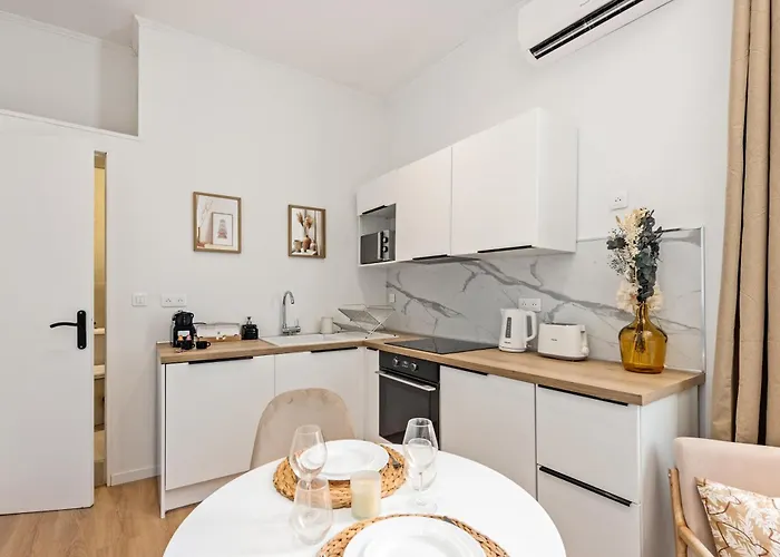 Maison Dutto 아파트 *