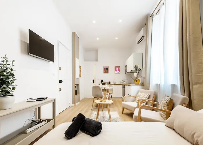 Maison Dutto 아파트 *